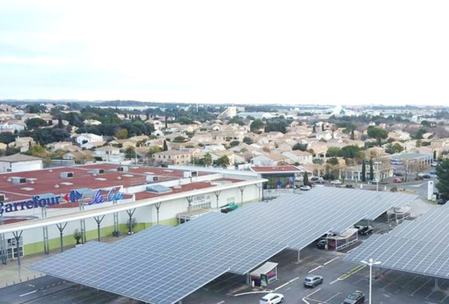 GreenYellow va installer des ombrières solaires sur 350 parkings Carrefour